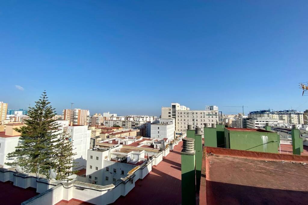 Апартаменты Penthouse Mara Ascensor Y Playa Grupo Ac Gestion Кадис Экстерьер фото